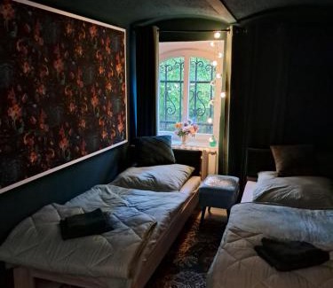 Greifswald Hostel | Hostel Bertha-Marie Smaragd Oase