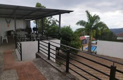 Santa Isabel Hotel | Hosteria Cercaloma