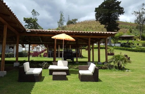 Las Tolas House | Hosteria Mi Refugio suit