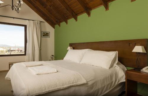 Macrozona Meseta Cerro Calafate Hotel | Hosteria Roblesur