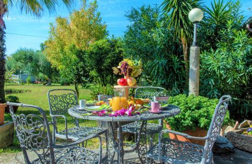 Donoratico House | Hostly - Country House Donoratico - ONLY FOR FAMILIES