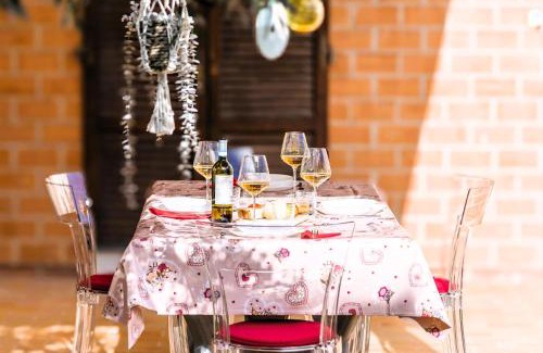 Capannoli Apartment | Hostly - Giusy Garden Suite - Only for Holidays