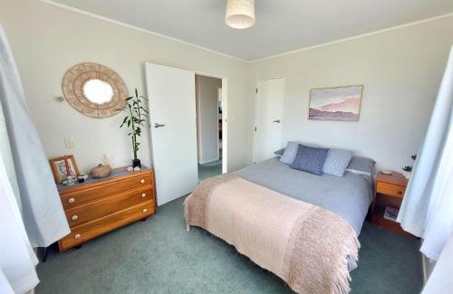 Whitianga House | Hosts on the Coast - Home by the Sea