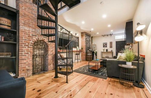 East Allegheny House | HostWise Stays - The Ocala - Free Parking, Cool Space, Spiral Stairs