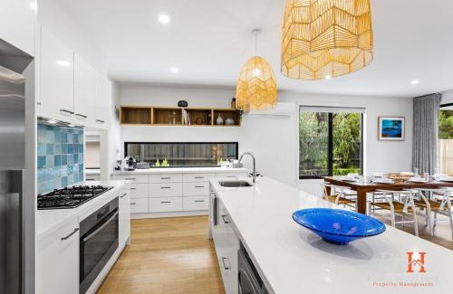 Cape Woolamai House | Hot Tub 4Bdr 2Ba Family Home