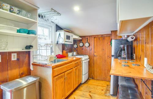 South Yarmouth House | Hot Tub and Kayaks Dog-Friendly House in Yarmouth