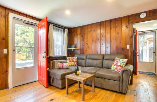 South Yarmouth House | Hot Tub and Kayaks Dog-Friendly House in Yarmouth