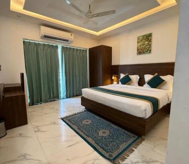 Rani Pokhri Hotel | Hotel 7 Heaven