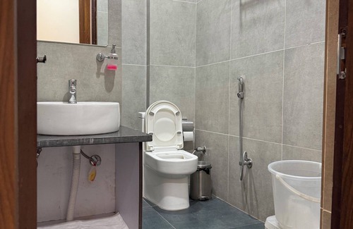 Rishikesh Hotel | Hotel 7 Heaven