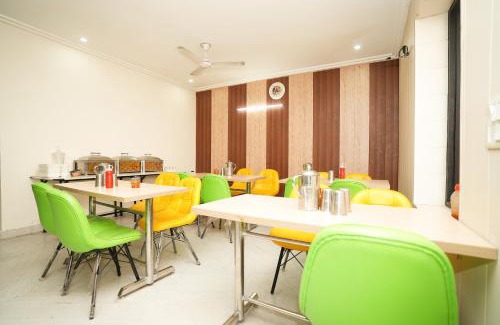 Udyog Vihar Hotel | HOTEL A.P RESIDENCY
