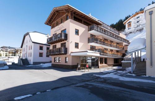 Ischgl Hotel | Hotel Abendrot by Alpeffect Hotels