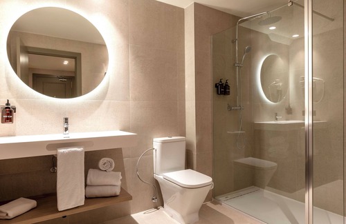 Las Acacias Hotel | Hotel Acta Piramides