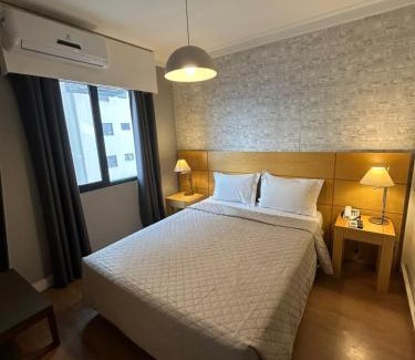 Vila Congonhas Hotel | Hotel Aeroporto Congonhas com cozinha e sacada 1108 S