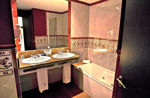 Trafalgar Hotel | Hotel Agora Juan de Austria