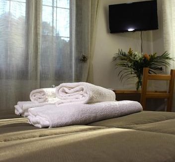 Mandello del Lario Hotel | Hotel Al Verde