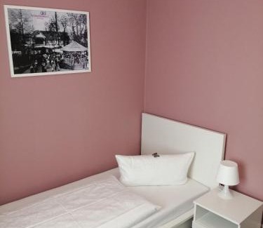 Bad Duerrenberg Hotel | Hotel Altes Badehaus