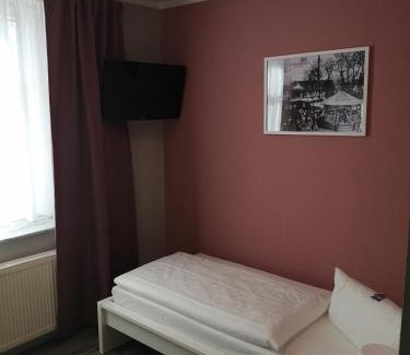 Bad Duerrenberg Hotel | Hotel Altes Badehaus