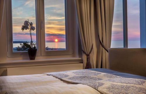 Warnemuende Hotel | Hotel Am Leuchtturm