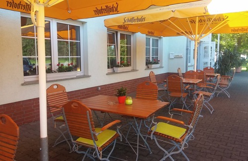 Dunkelforth House | Hotel Am Meilenstein - Doppelzimmer mit Aufbettungsmöglichkeiten