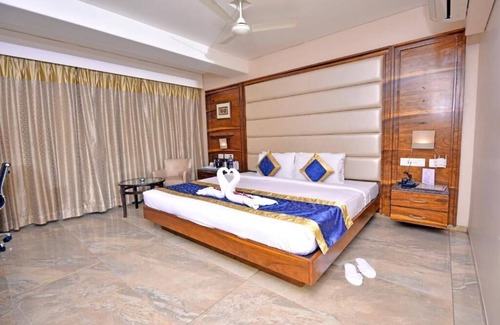 Bhilai Hotel | Hotel Amit Park International