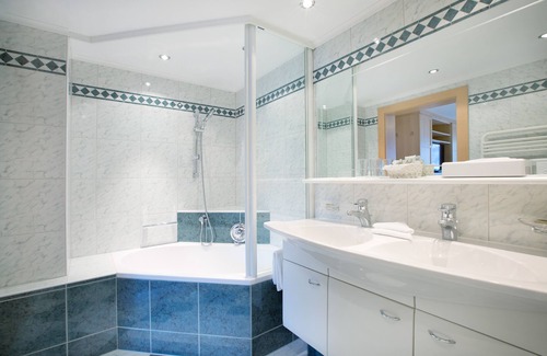 Lech am Arlberg Hotel | Hotel Angela