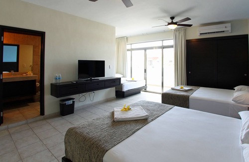 Ejidal Hotel | Hotel Angelo's
