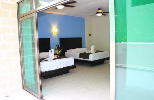 Ejidal Hotel | Hotel Angelo's
