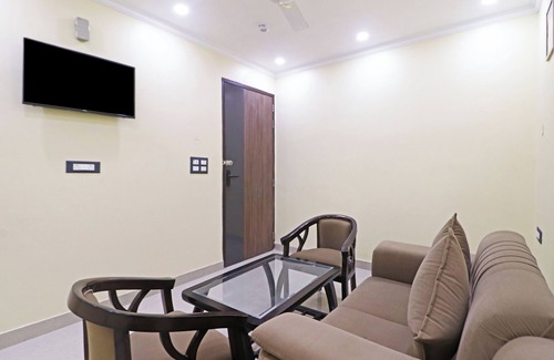 Chhatarpur Hotel | Hotel Apple Tree Residency
