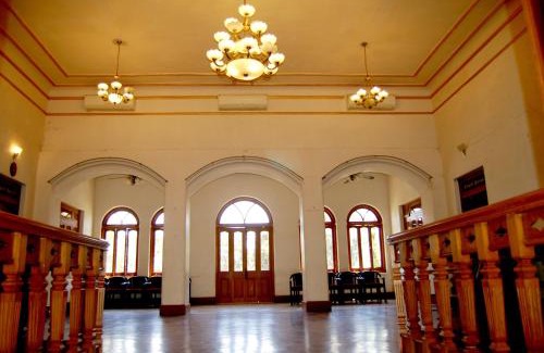 Jamnagar Hotel | Hotel Aram