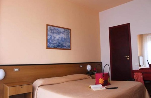Lesa Hotel | Hotel Aries