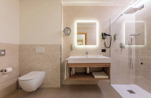 Monclassico Hotel | Hotel Ariston