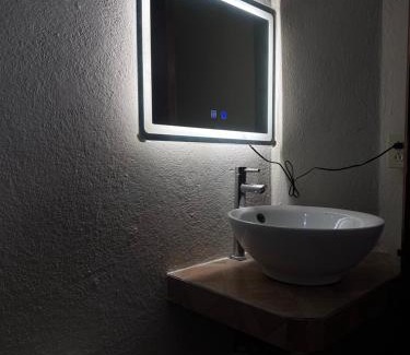 Las Playas Hotel | Hotel Ashley