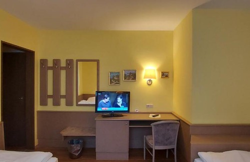 Bergrheinfeld Hotel | Hotel Astoria