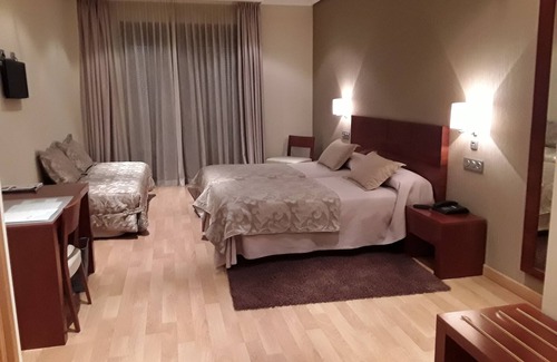 Valencia de Don Juan Hotel | Hotel Astura