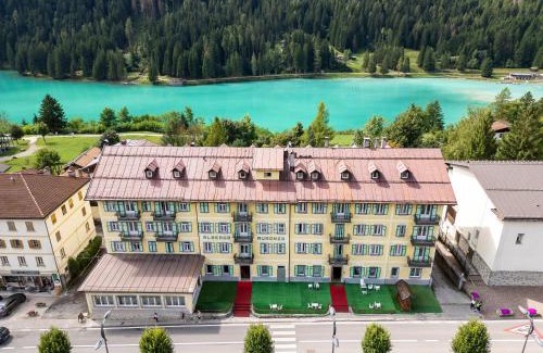 Auronzo di Cadore Hotel | HOTEL AURONZO - outdoor basecamp