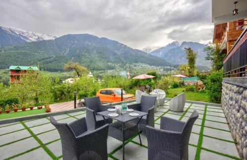 Manali Hotel | Hotel B2B 2500 Rs With Bkf & Dinner , Mounatin View And Balcony