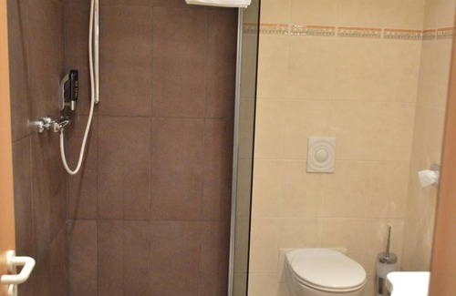 Friedrichsfeld Hotel | Hotel B8 Voerde
