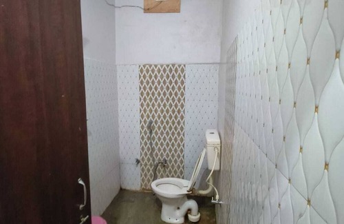 Sidhi Hotel | Hotel Basant Palace