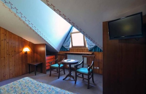Pallusieux Hotel | Hotel Beau Sejour