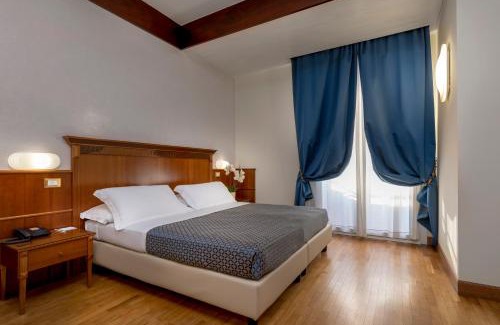 Marina Centro Hotel | Hotel Bellevue