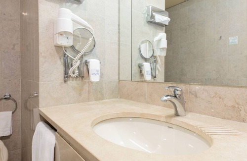 Mafamude Hotel | Hotel Black Tulip - Porto Gaia