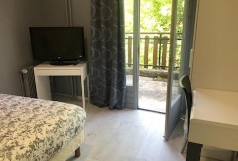 Geilles Hotel | HOTEL BON ACCUEIL