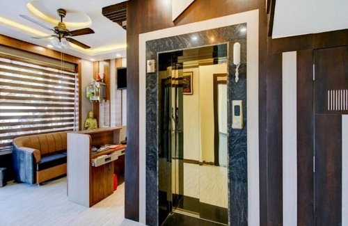 Kolar Road Hotel | HOTEL BONSAI