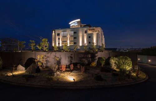 Shiroi Hotel | Hotel C. Chiba Shiroi