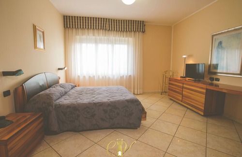Fossato di Vico Hotel | Hotel Camino Vecchio