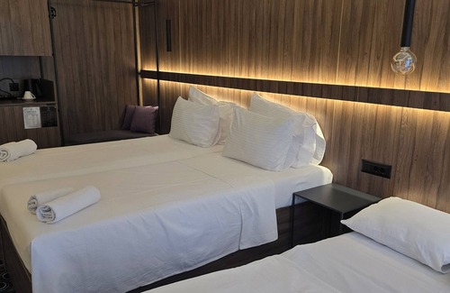 Bisce Polje Hotel | Hotel Carpe Diem Mostar