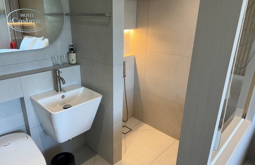 Kwisil Hotel | HOTEL CASHMIR