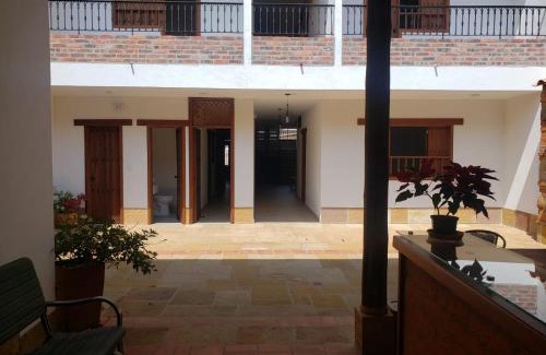 Charala Hotel | Hotel Casona Heroínas Charalá