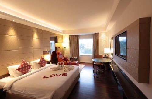 Salem Hotel | Hotel Cenneys Gateway