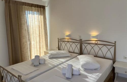 Antiparos Hotel | Hotel Chrisoula